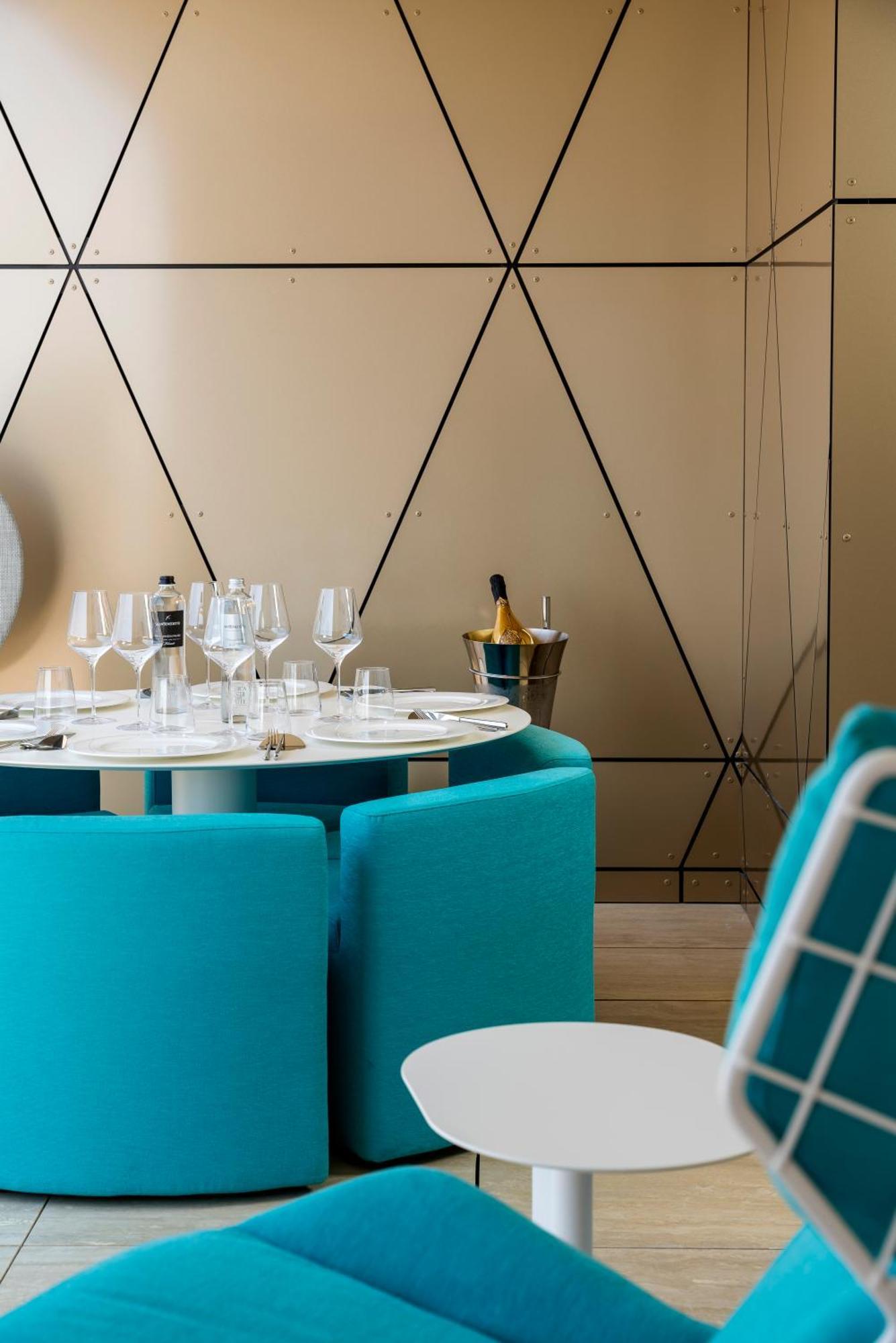 The Promenade Luxury Wellness