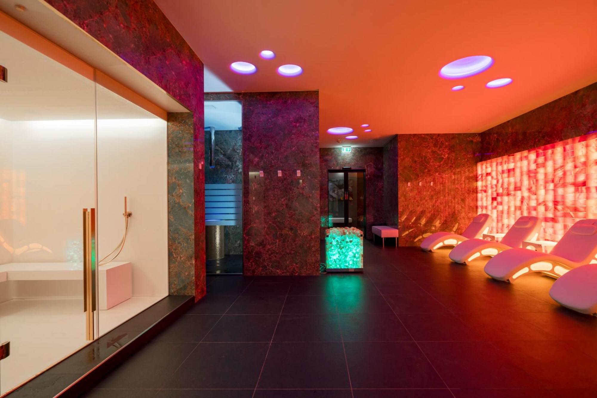 The Promenade Luxury Wellness 5*